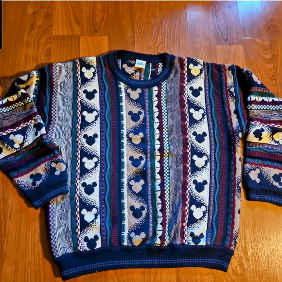 Mickey coogi sweater new arrivals